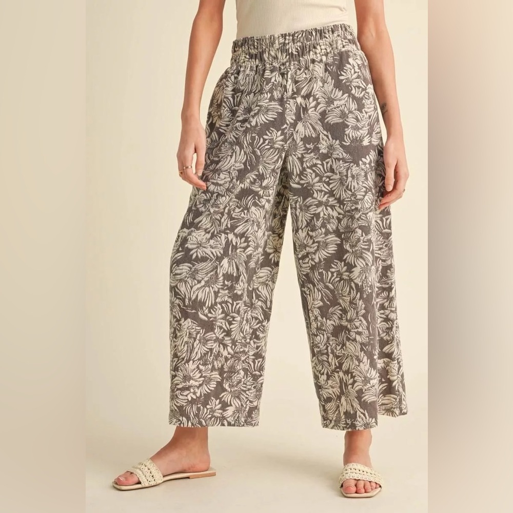 Wide Leg Floral Print Pants - Gray/White